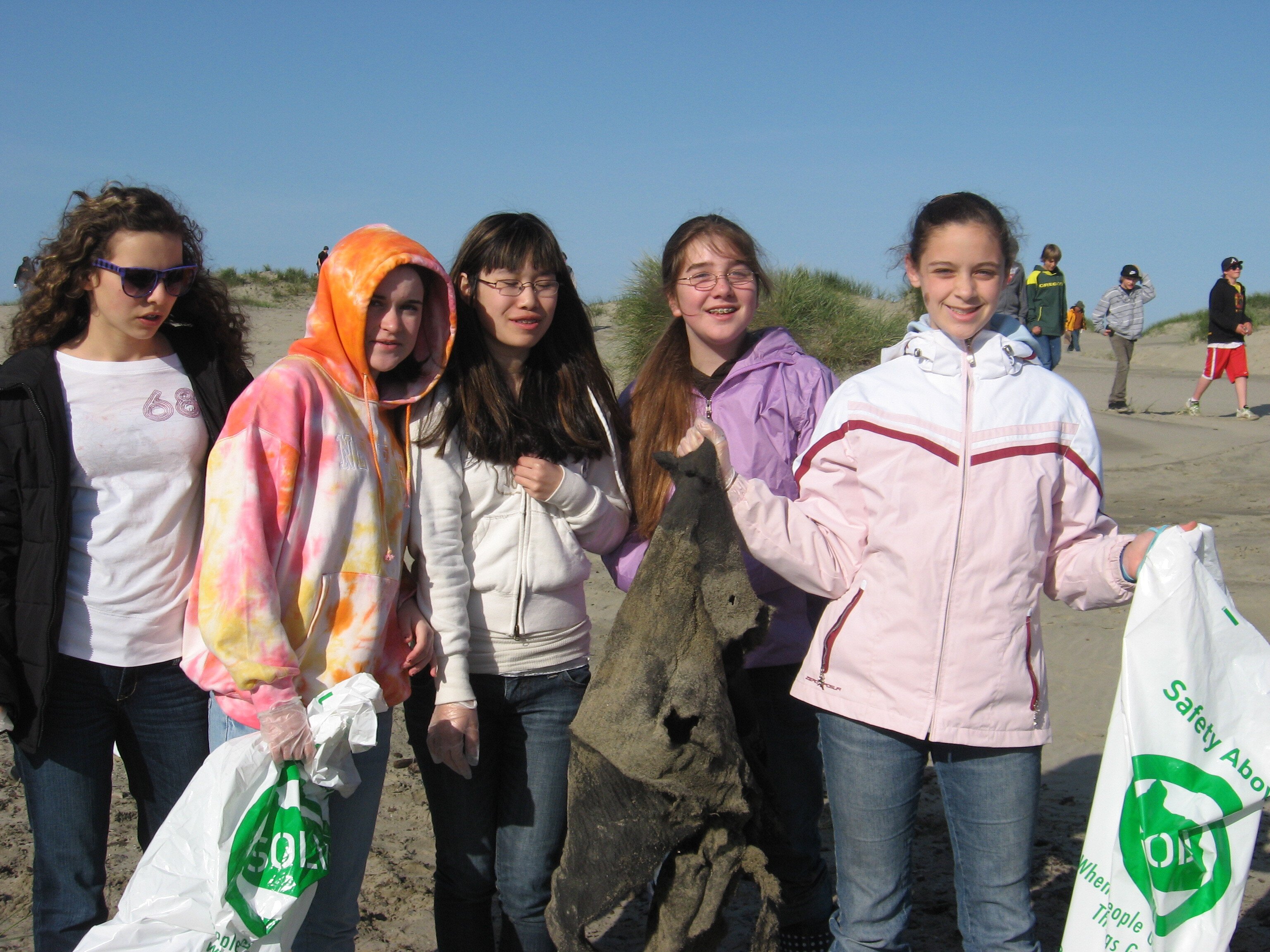 Beachcleanup0509 (3)